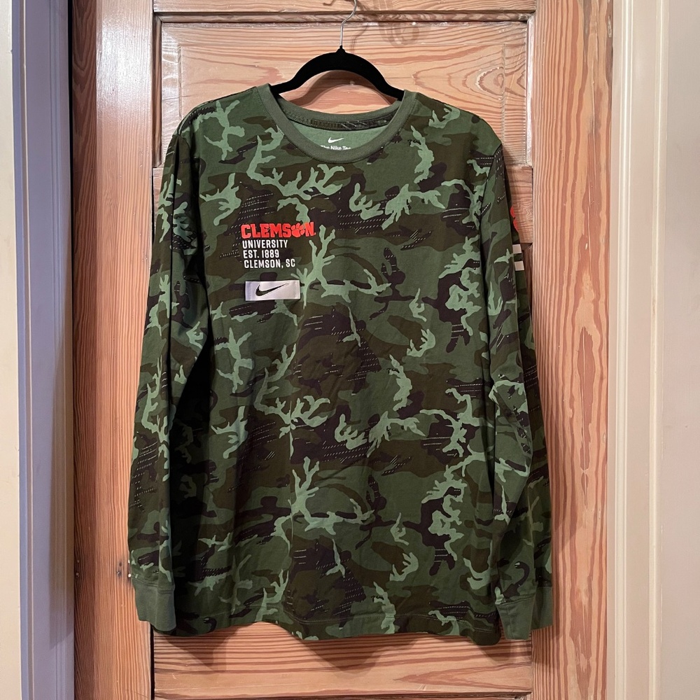 Clemson Tigers - Nike Military Camo Long Sleeve T Shirt - Men's XL - Picture 3 of 12